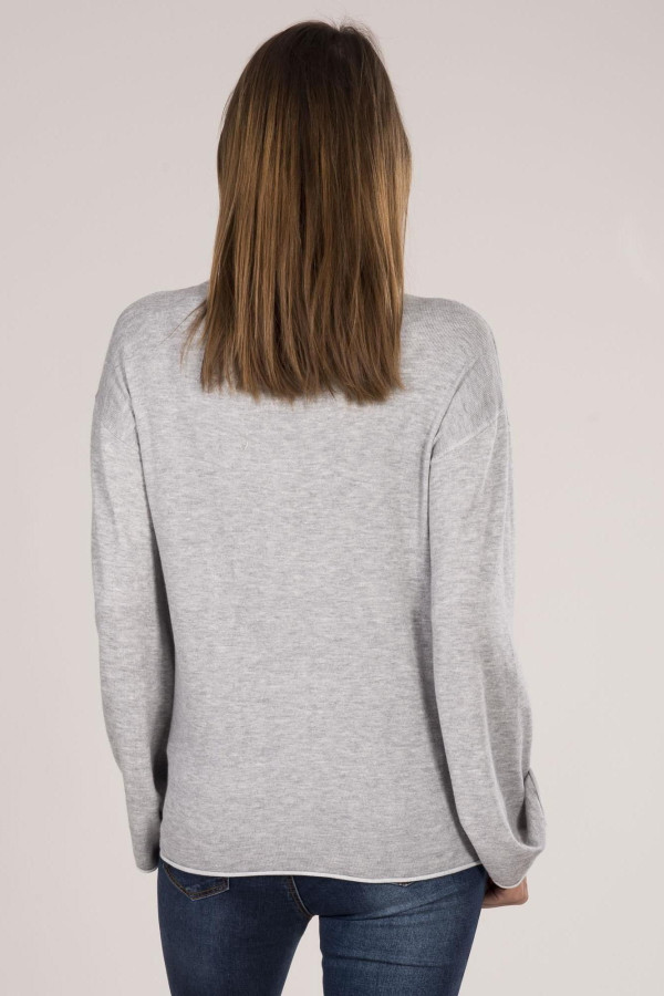 Volný svetr se širokými rukávy model 48521 šedý