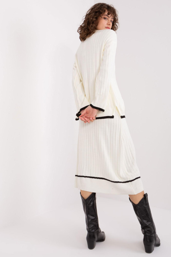 2-dílná svetrová souprava sukně a svetru model 21028 barva ecru