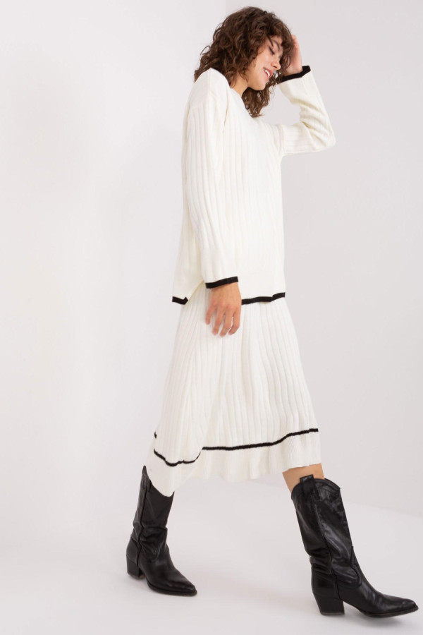 2-dílná svetrová souprava sukně a svetru model 21028 barva ecru