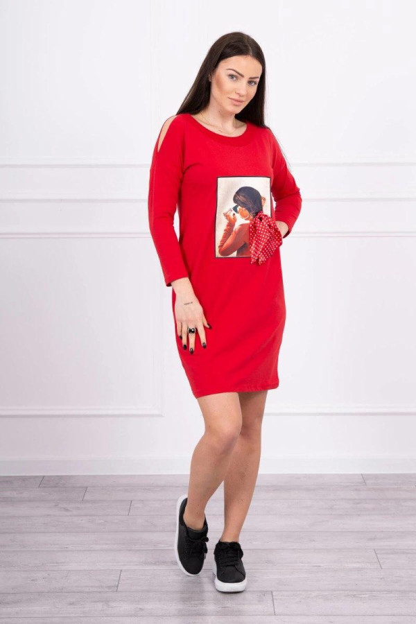 Šaty s 3D grafikou a tečkovanou mašlí model 66817 červené