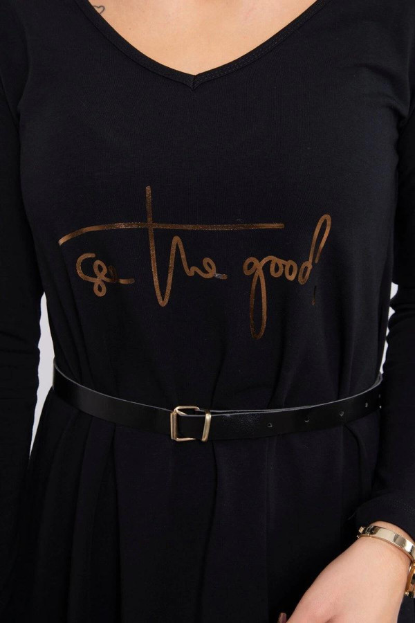 Šaty s páskem a nápisem See The Good černé