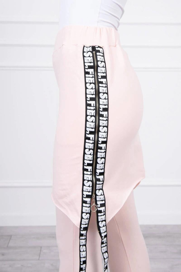 Kalhoty à la overal s ramínkem s nápisem Self pudrově růžové