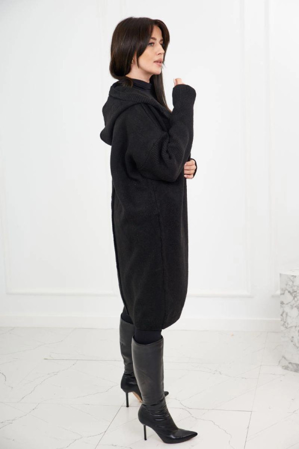 Dlouhý kardiganový svetr s kapucí model 24-34 černý
