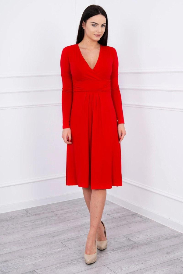 Volné šaty s převazem pod hrudníkem model 8315 červené