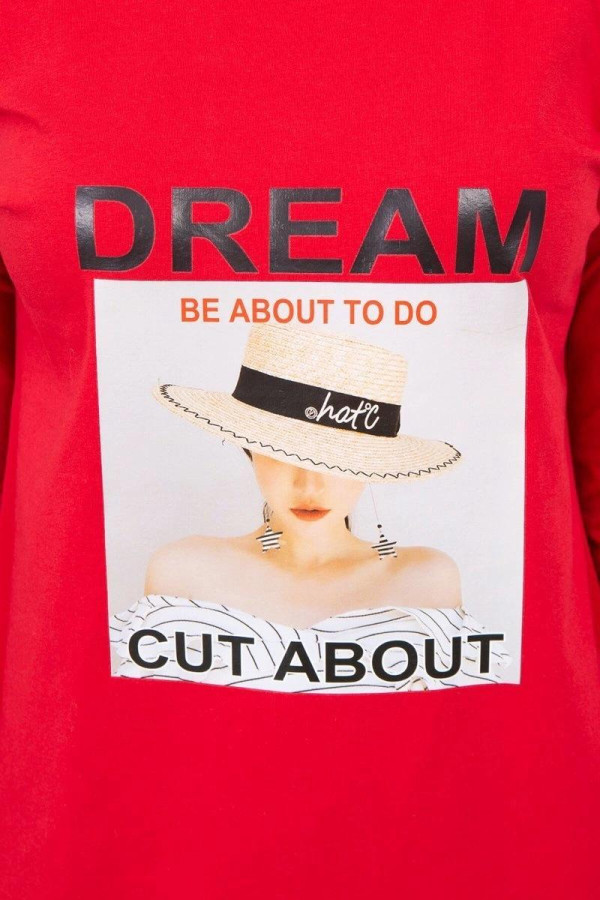 Šaty s grafikou ženy v klobouku a nápisem Dream červené