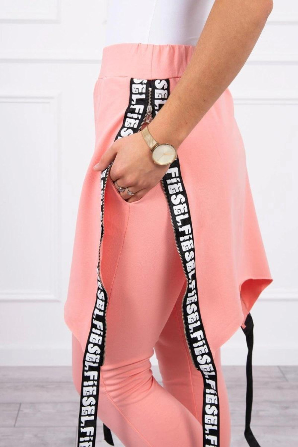 Kalhoty à la overal s ramínkem s nápisem Selfie meruňkové