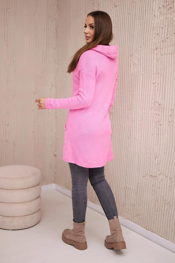Prodloužený svetr v zavinovacím stylu s kapucí jasný růžový