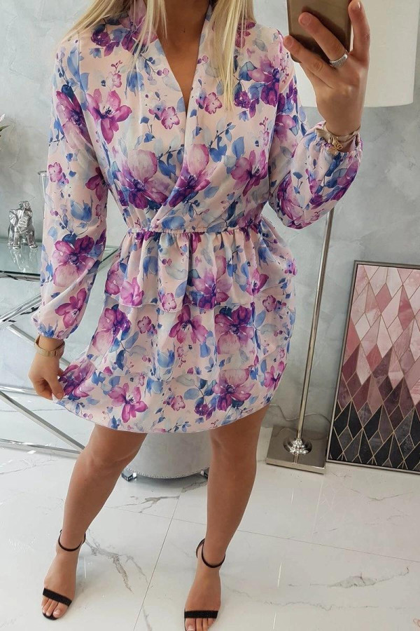 Krátké květinové šaty s volány model 9251 pudrově růžové