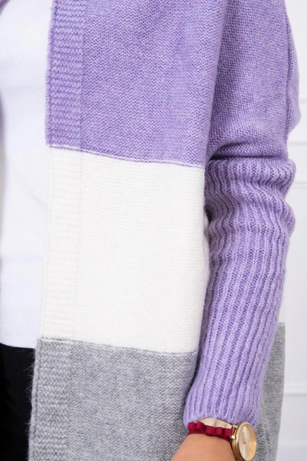 Tříbarevný svetr s kapucí a s netopýřími rukávy barva lila+ecru+šedá