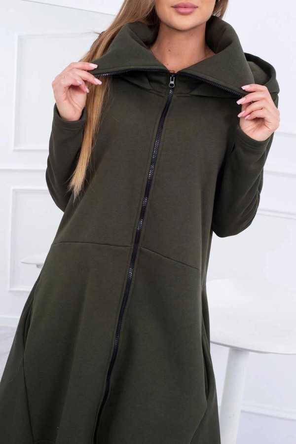 Zateplené mikinové šaty s prodlouženými boky model 9384 barva khaki